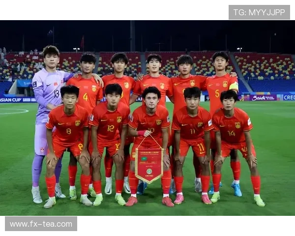 中国足球队勇夺亚洲杯冠军 新一代球员崛起带来无限希望 中国足球队勇夺亚洲杯冠军 新一代球员崛起带来无限希望