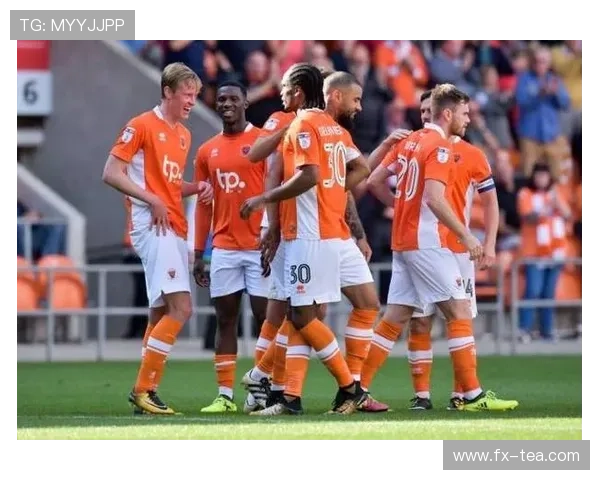 布莱克浦足球俱乐部百年奋斗历程与英伦足球文化传承之光