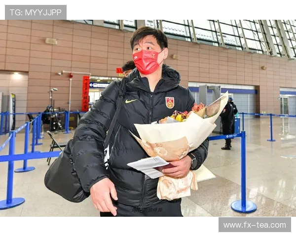 世界杯预选赛中国队迎战日本队，李霄鹏力争带队冲击世界杯梦想