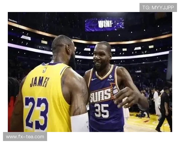 詹姆斯复出带领湖人战胜勇士 杜兰特伤退太阳不敌快船